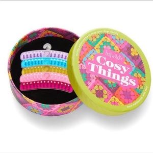 Cozy Things Covered Yarn Clothes Hanger Set Brooch by Erstwilder